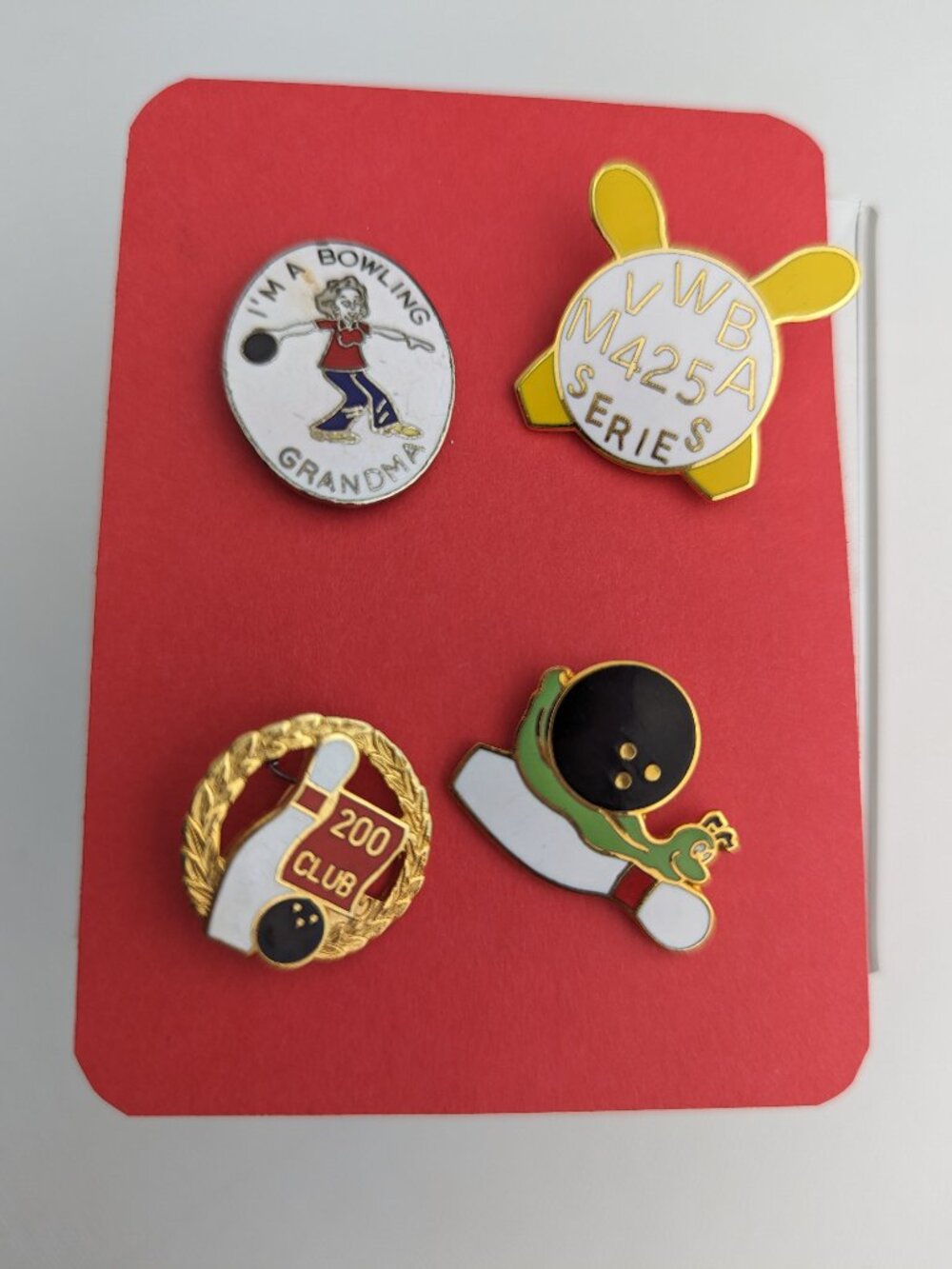 4 Vintage Bowling Pins Brooches; 200 Club, Bowling Grandma, Snail, MVWBA 425